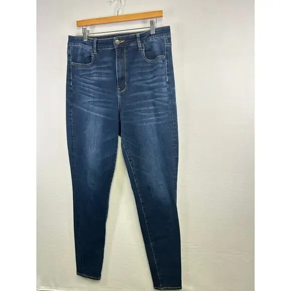 Woman's American Eagle High Rise Dark Wash Skinny Jeans - Size 14 - Picture 2 of 12